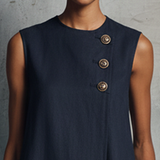 Alicia  | VESTIDO MINI COM BOTÃO ASSIMÉTRICO