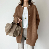 Adela | Cardigan Relaxado com Botões à Frente