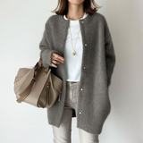 Adela | Cardigan Relaxado com Botões à Frente