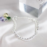 Amparo - Conjunto de Pulseiras Prateadas Elegantes com Pedras de Zircónio