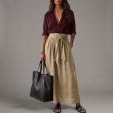 SAHARA | Conjunto de Duas Peças: Top Preto e Saia Midi Verde Oliva