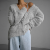 Gillian | Cardigan Relaxado com Decote em V