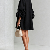 Vestido Mini Floral com Botões e Punhos Florais Marcantes