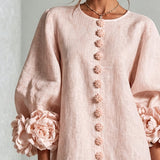 Vestido Mini de Botões Florais em Rosa com Punhos Florais Marcantes