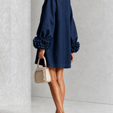 Vestido Mini de Manga Longa Floral Azul Marinho com Punhos Florais Marcantes (Edição de Manga Longa)