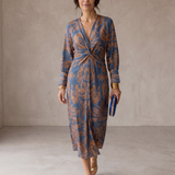 Isidora | Midi Vestido Elegância das Flores