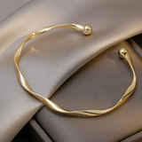 Marisol - Pulseira Dourada Elegante